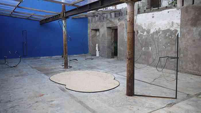 marc_etienne_vue_d-exposition_lovely_dans_le_cadre_du_programme_thank_you_very_much_david_dale_gallery_glasgow_2017