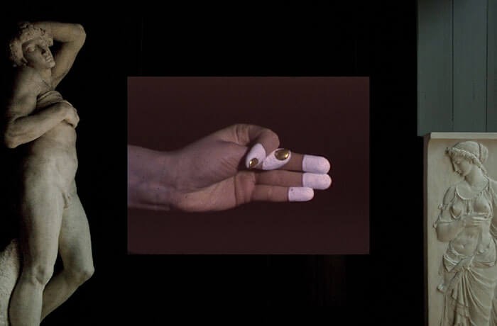 wuhn_temporal_facts_were_speculative_film_16mm_transfere_en_format_digital_04mn55_boucle_silencieux_2012