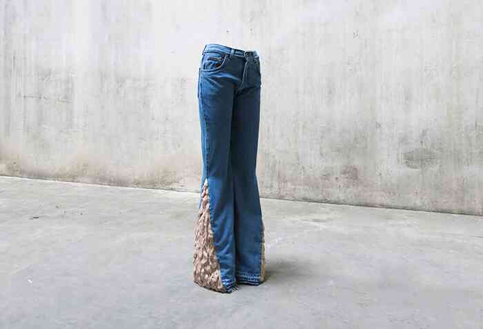 aniara_omann_home_is_where_the_heart_is_legs_kunsthal_ulys_odense_danemark_2017