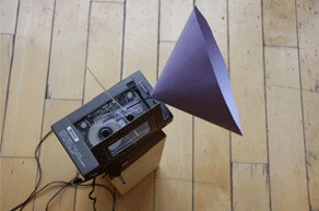 anne_francoise_jacques_super_ferro_detail_de_linstallation_du_duo_minibloc_a_action_art_actuel_st_jean_sur_richelieu_canada_nico