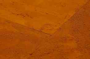 antonin_horquin_surface_de_confort_2016_brique_pilee_colle_verre_dimensions_variables