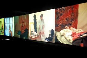 delphine_gros_appartement_2001_video_projection_1200_x_200_cm