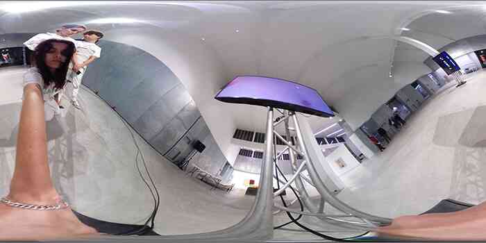 dorota_gaweda_egle_kulbokaite_ygrg_159_sulk_ii_installation_and_performance_kaleidoscope_takeover_spazio_maiocchi_milan_2018