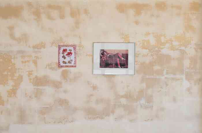 karima_el_karmoudi_sans_titre_-detail-_pate_a_sel_au_mur_poster_double_page_magazine_encadree_2020__marianne-mauclair