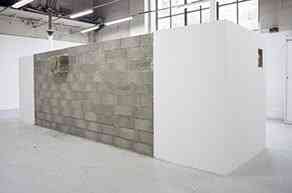 kevin_rouillard_devant_2013_parpaing_pierre_500x250cm