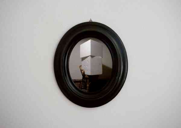 luca_monterastelli_in_memory_of_a_great_explorer_portrait_old_frame_cm_25_x_19_2010