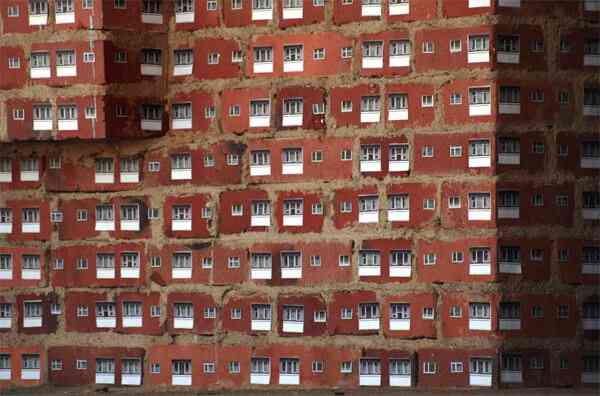 marc_dittrich_from_the_series_hauser_2007_installation_photography