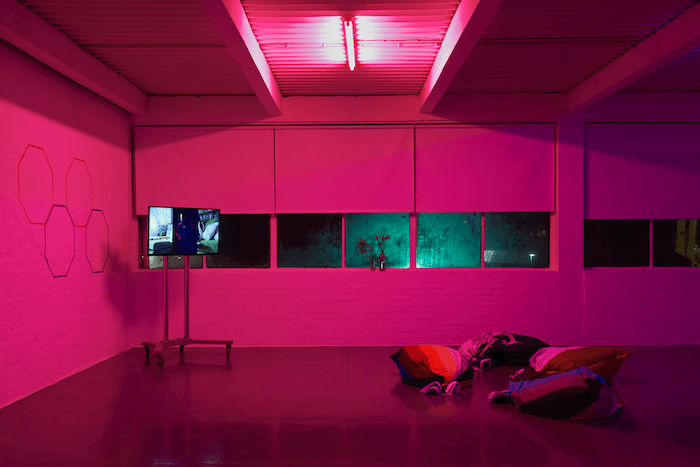 mathew_parkin_slope-tend-big_2016_vue_d-installation_grand_union_photo_patrick_dandy