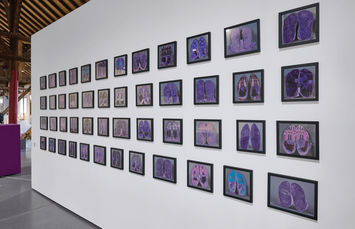 nadia-myre-in-tangible-tangles-vue-de-la-fellbach-triennale-2021