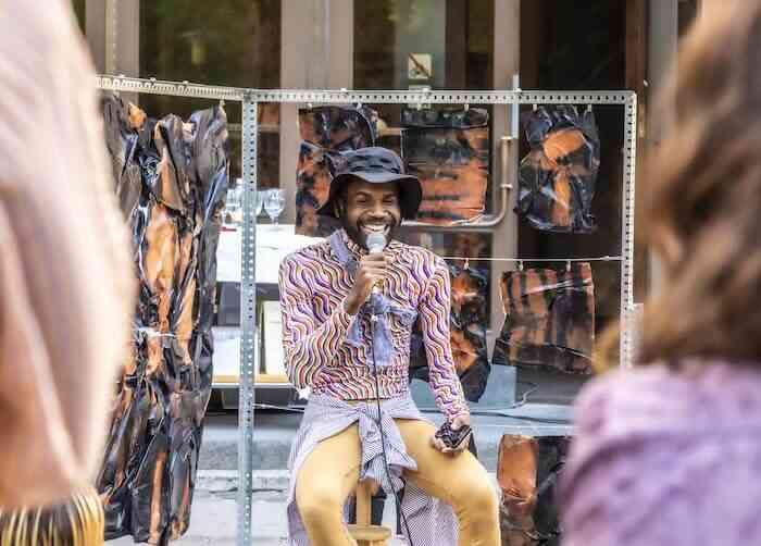 ndaye_kouagou_will_you_feel_comfortable_in_my_corner_performance_ariel_copenhague_2020_malle_madsen