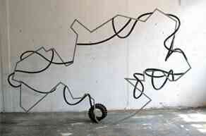 pierre_alexandre_remy_cheval_vapeur_2006_2007_aluminium_et_elastomere