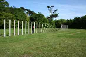 pierre_labat_right_here_right_now_2009_bois_ciment_chateau_de_kerpaul_loctudy