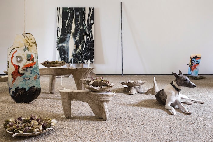 yoan_sorin_chroniques_d_une_journee_ordinaire_2018_vue_d_exposition_avec_florian_sumi_colombe_marcasiano_dana_michel_territoires