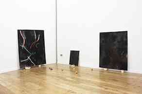 zoe_de_soumagnat_fruits_and_atmosphere_2012_huiles_sur_toile_platre_fruits_en_plastiques