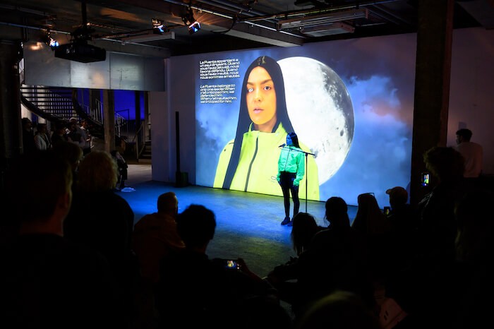 sara_sadik_allo_le_bled_performance_2019_festival_do_disturb_palais_de_tokyo_paris__guillaume_lebrun