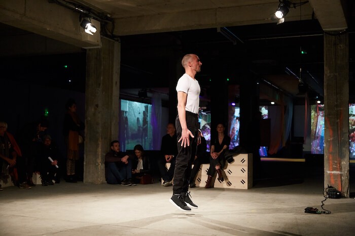 2_arthur_eskenazi_ideal_corpus_performance_2019_festival_do_disturb_palais_de_tokyo_paris__ayka_lux