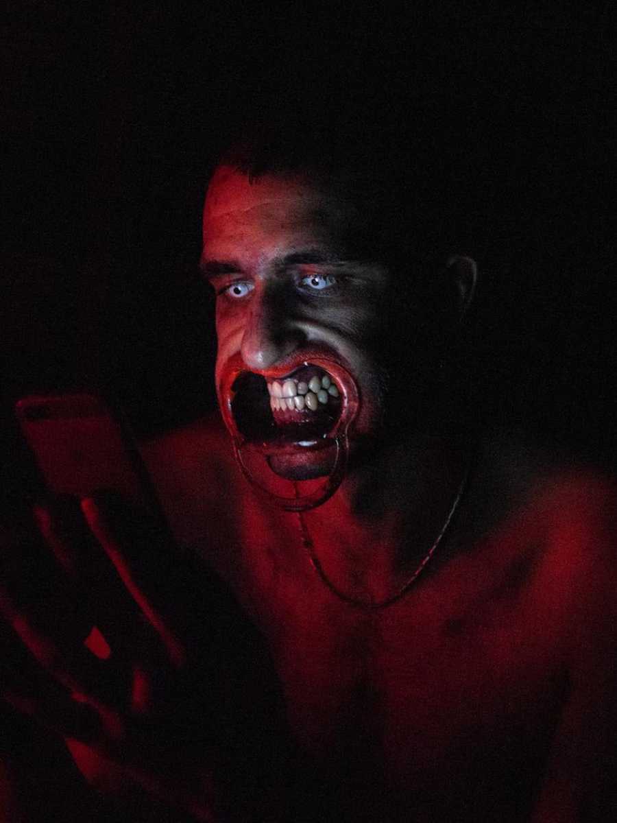 looks-like-god-low-quality