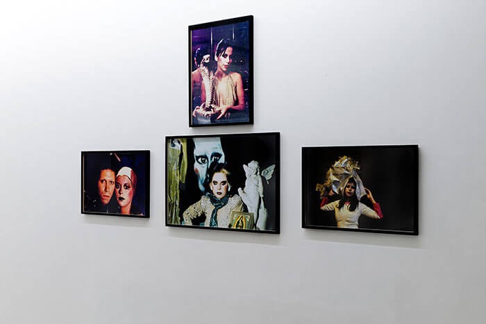 13_asco_and_friends_exiled_portraits_vue_d_exposition_triangle_france_marseille_2014_aurelien_mole