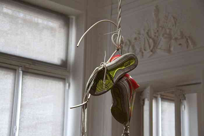 1_thomas_teurlai_bullroarer_vue_d_exposition_musee_cantini_5_mai_5_juin_2016_triangle_france