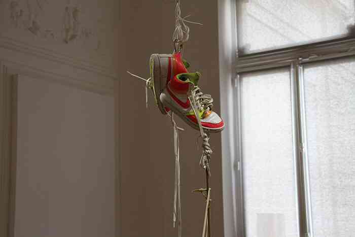 2_thomas_teurlai_bullroarer_vue_d_exposition_musee_cantini_5_mai_5_juin_2016_triangle_france