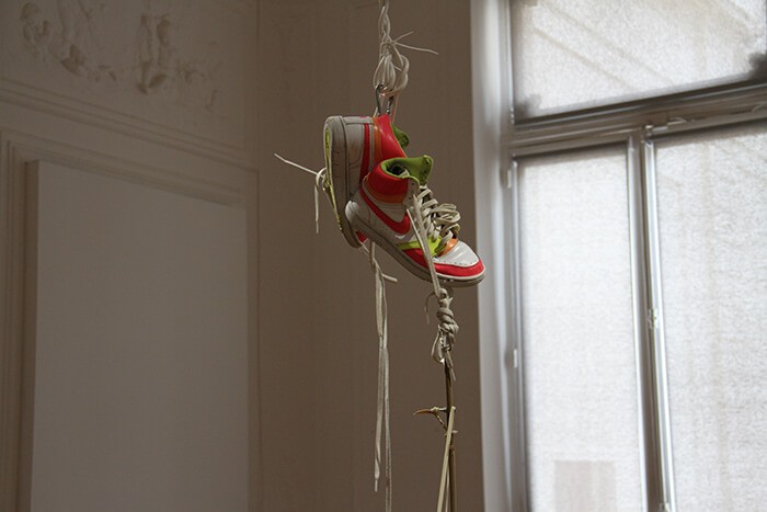 2_thomas_teurlai_bullroarer_vue_d_exposition_musee_cantini_5_mai_5_juin_2016_triangle_france