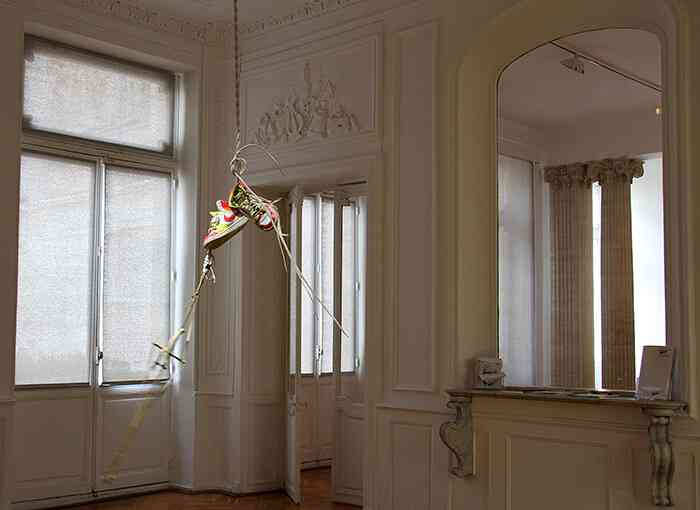 4_thomas_teurlai_bullroarer_vue_d_exposition_musee_cantini_5_mai_5_juin_2016_triangle_france