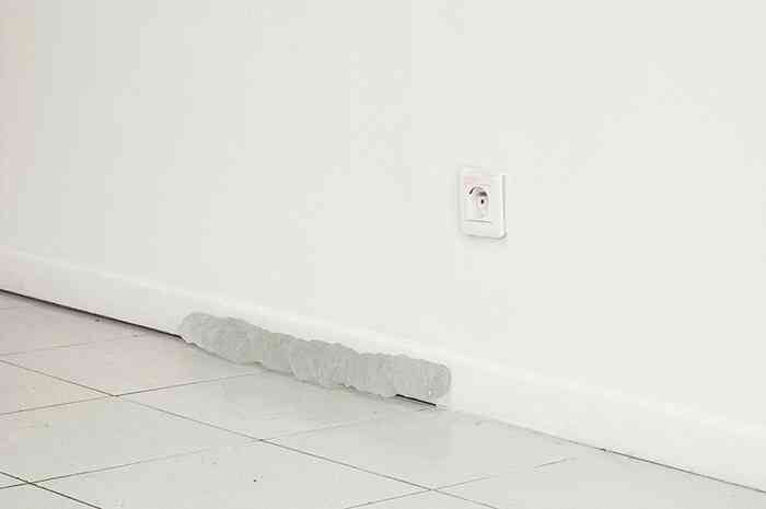 7_rachel_levine_calquing_vue_d-exposition_rond-point_projects_2016_emilie_segnarbieux