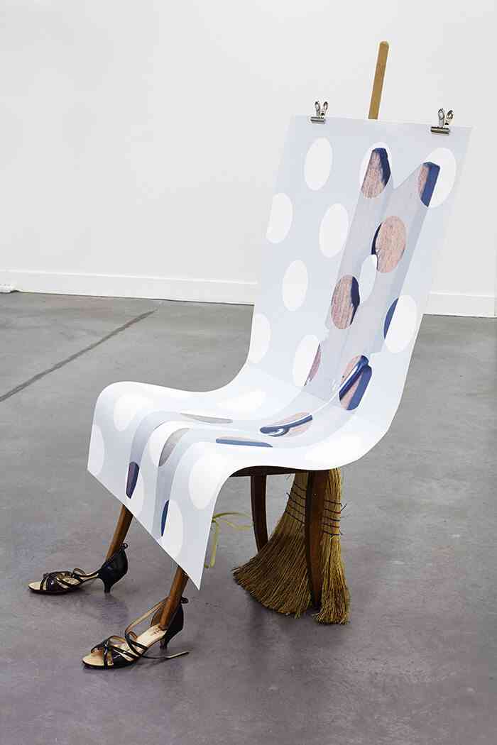 7_vue_d_exposition_carlos_kusnir_triangle_france_friche_la_belle_de_mai_2018_aurelien_mole