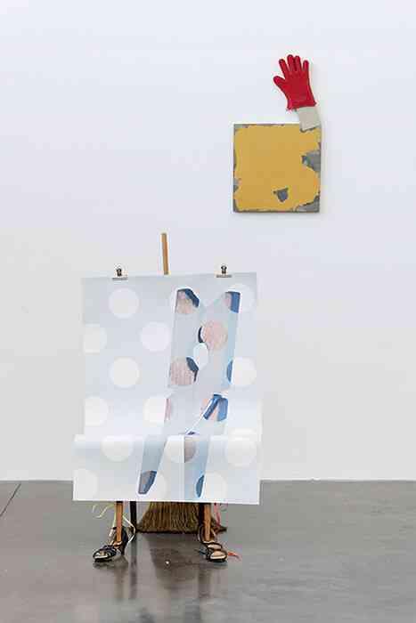 3_vue_d_exposition_carlos_kusnir_triangle_france_friche_la_belle_de_mai_2018_aurelien_mole