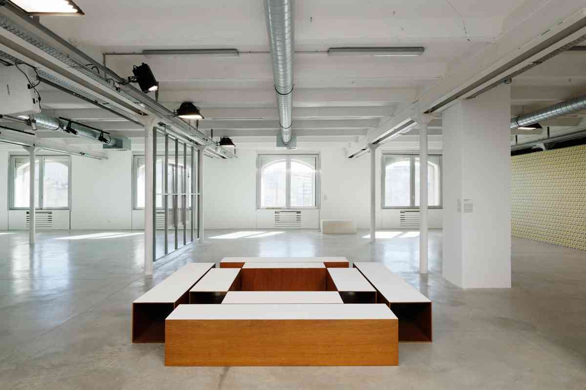 web_en-attendant-omar-gatlato-06