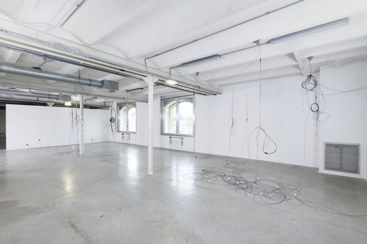 2_exposition-jaimes-triangle-asterides-centre-d-art-contemporain-d-interet-national-credit-photo-aurelien-mole