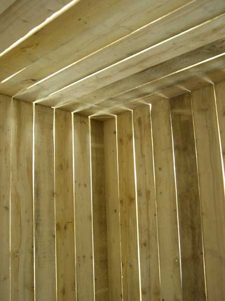 pierre_malphettes_light_cube_house_2002_bois_tubes_fluos_cables_electriques_2