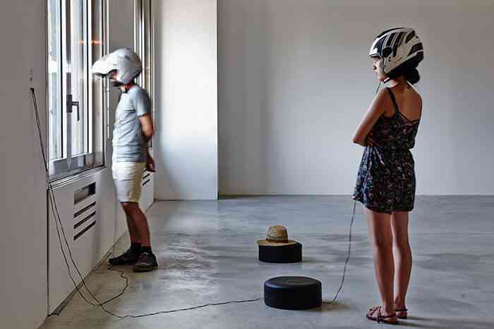 anne-sophie_turion_en_collaboration_avec_jeanne_moynot_scoot_toujours_2017_vue_d_exposition_prix_des_avm_2017_jc_lett