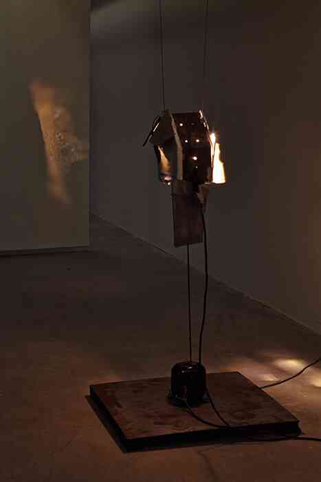 todel_des_courants_ou_le_temps_pese_moins_lourd_2017_vue_d_exposition_prix_des_avm_2017_jc_lett