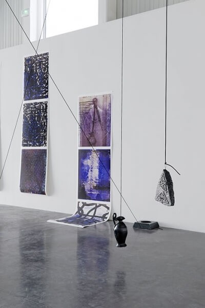 20_erika_vogt_speech_mesh_drawn_off_vue_d_exposition_triangle_france_marseille_aurelien_mole