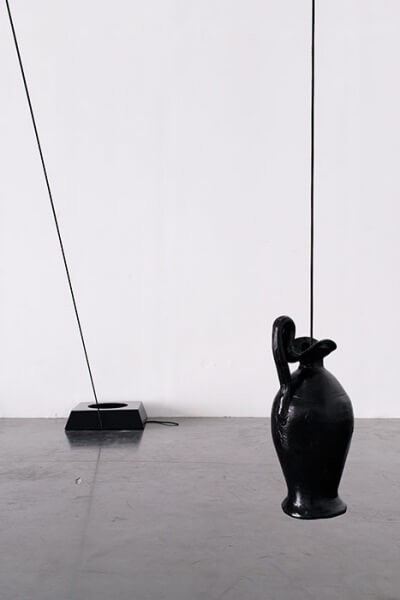 14_erika_vogt_speech_mesh_drawn_off_vue_d_exposition_triangle_france_marseille_aurelien_mole