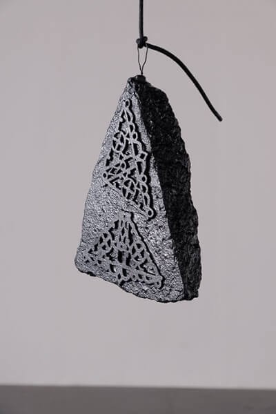 9_erika_vogt_speech_mesh_drawn_off_vue_d_exposition_triangle_france_marseille_aurelien_mole