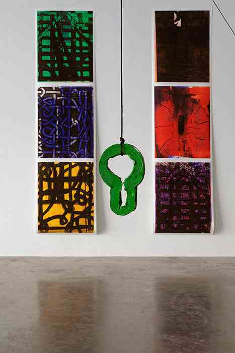 1_erika_vogt_speech_mesh_drawn_off_vue_d_exposition_triangle_france_marseille_aurelien_mole