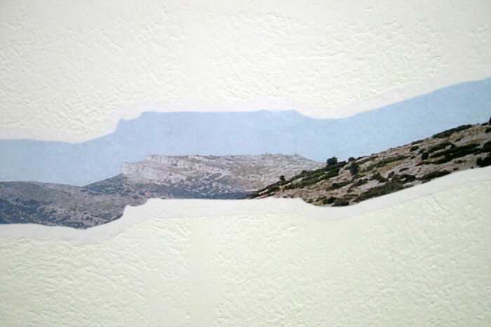 stephanie_majoral_une_ligne_d_horizon_2001_photocopies_coul_collees_exp_throokinglass_2002_2