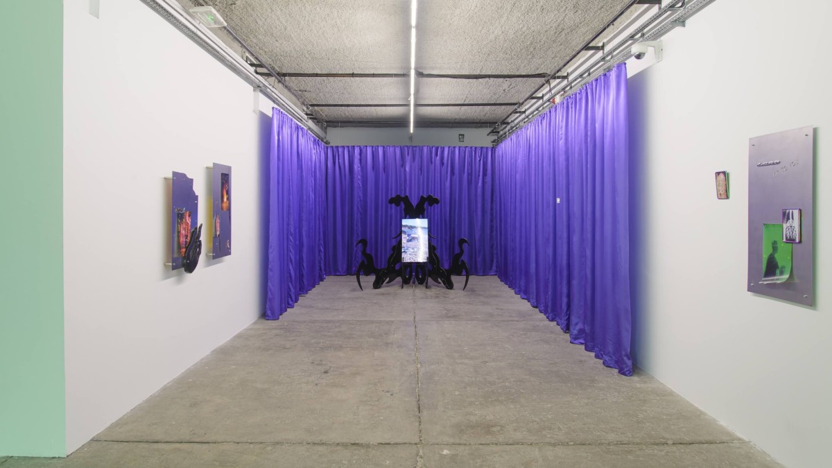 2022.08-xoxo-p.-phi-s.-tun-tun-fraeme-triangle-a.-meimaris-116-v3-hd