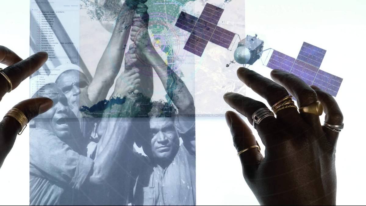 sol_in_the_dark_still_2021_my_15